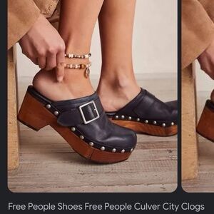 Free people clogs